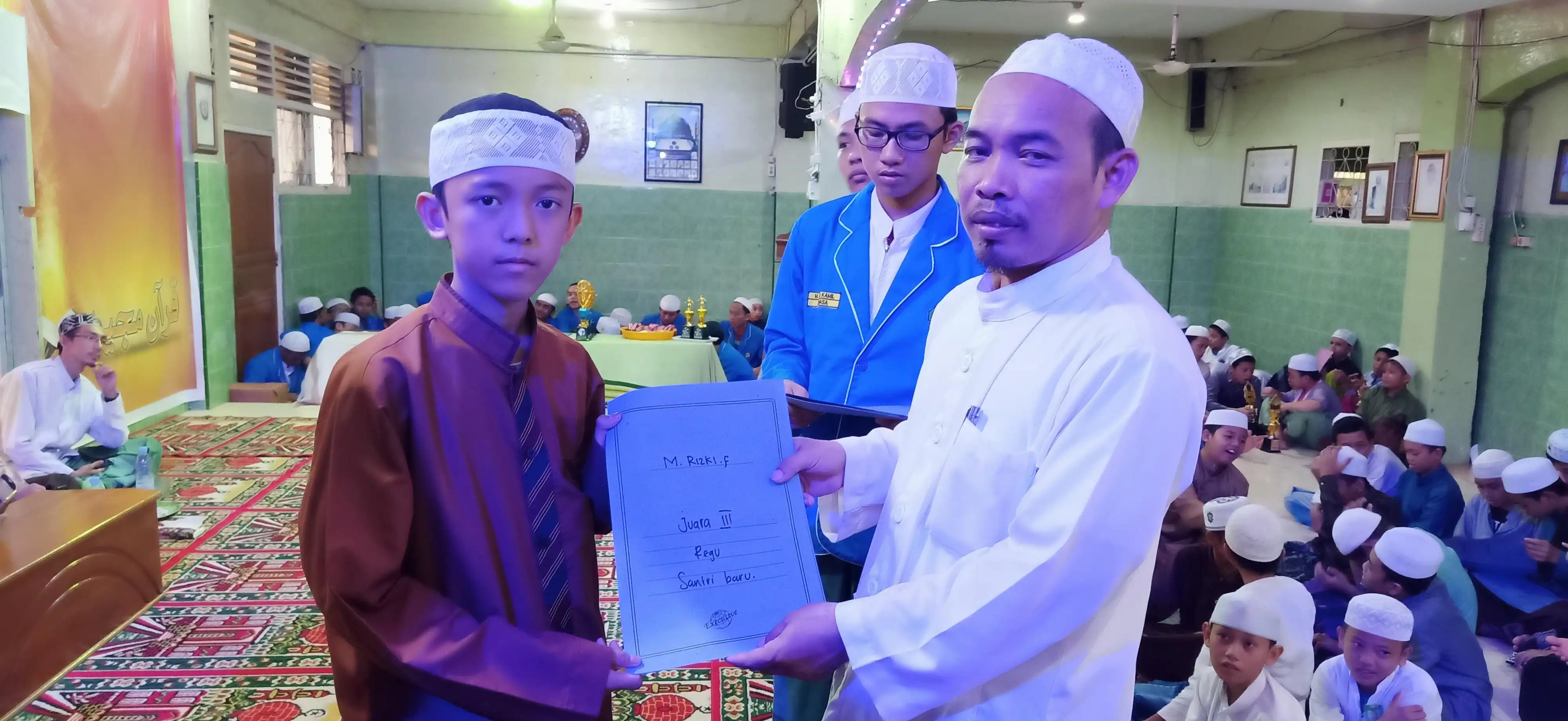 Pembagian Hadiah 129